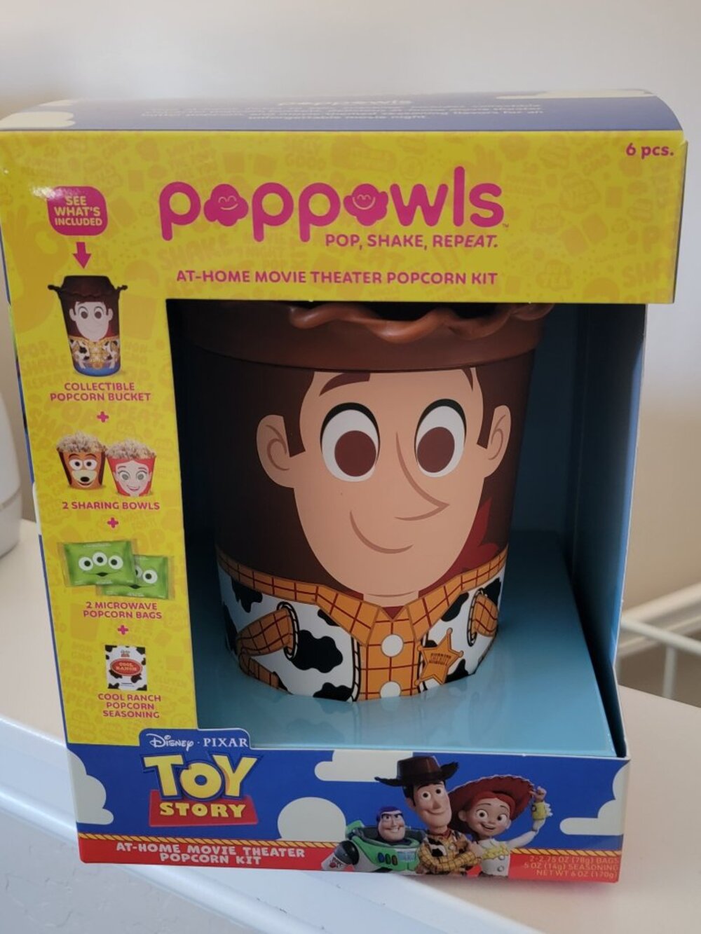 Poppowls At-Home Movie Theater Popcorn Kit